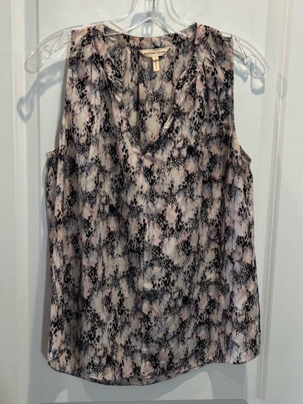 Rebecca Taylor Sleeveless Abstract Print V-Neck Camisole in Pink and Black
